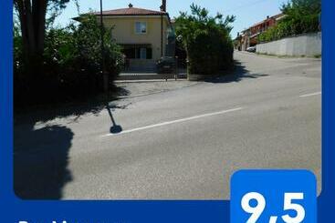 Appartements touristiques Lara Apartments