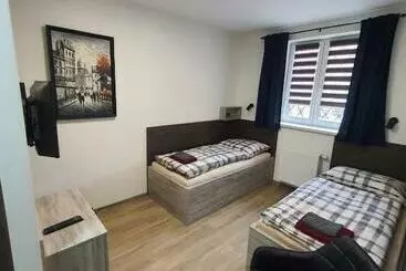 Majatalo Penzion Toša