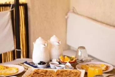 هاستل Riad Hayat