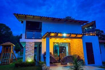 فندق Cabaña La Malinche