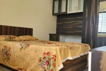 Pension Rv Backpackers