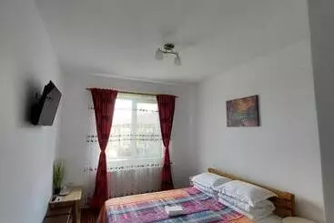 Pensión Casa De La Baltă