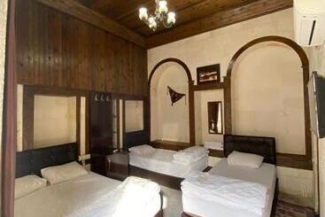 Hanimağabuti̇k Otel