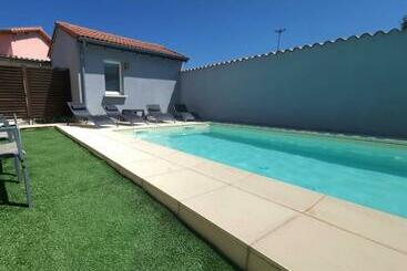 דירות לתיירים Maison Individuelle Avec Sa Piscine Privée