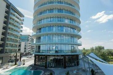 White Tower Mamaia Apartament Privat 503