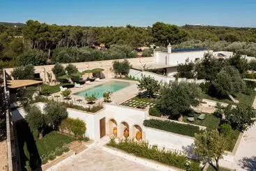 Bed and Breakfast Mastropà Exclusive Resort