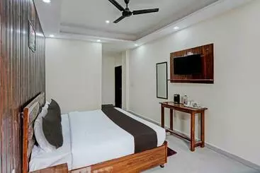 Hotel Oyo 89896 Happy Stay