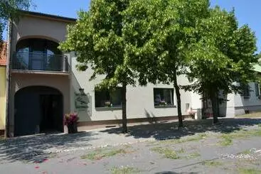 ベッドアンドブレックファースト Gästezimmer Klinger Tongisch