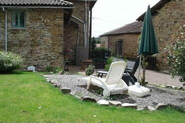 פנסיון La Grange De Poterie