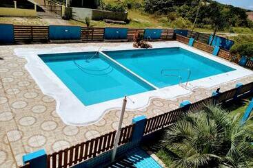 بنسيون Pousada Luzemar