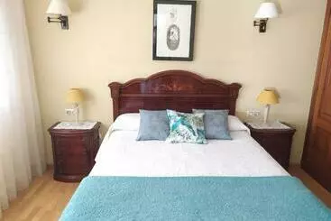 ツーリストアパートメント Piso Avenida Castelao Xxl