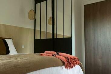 آپارتمان‌های توریست‌ها Suite La Farigoulette