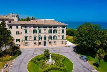 Hôtel Domus Stella Maris   Casa Per Ferie