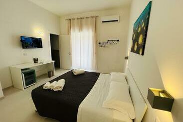 ペンション Pirro’s Rooms