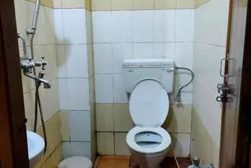 Hotel Priti Guest House By Wb Inn