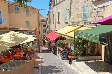 Bed & Breakfast L Essens