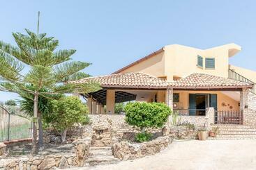 Apartamenty turystyczne Villa Tre S