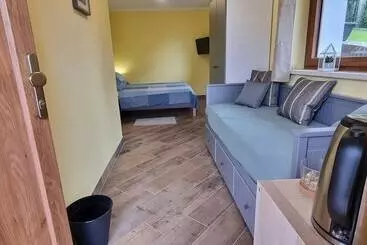 Aamiaismajoitus (B&B) Lo Noyer Et Les Roses