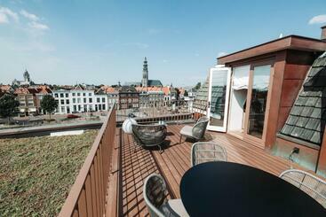 Eclectic Hotel Copper