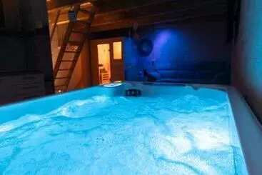 Aamiaismajoitus (B&B) Suite16 & Spa