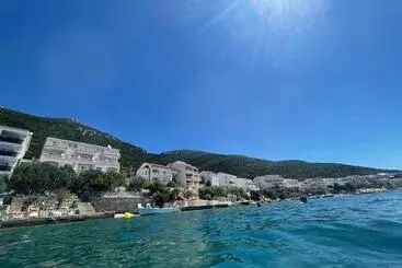 تختخواب و صبحانه Villa Ancora