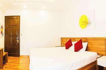 Hotel Bai Chay Panda