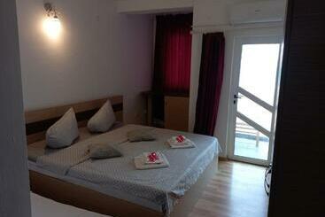 בית מלון כפרי Solero