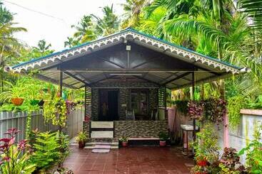 Pension Mullavayalil Tourist Home