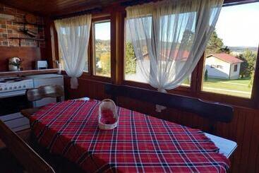 Turistihuoneistot вила боби