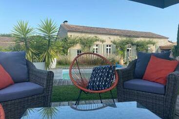 住宿加早餐  M De Maumey