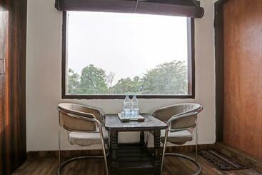 בית מלון כפרי Townhouse 1037 Gn Stay