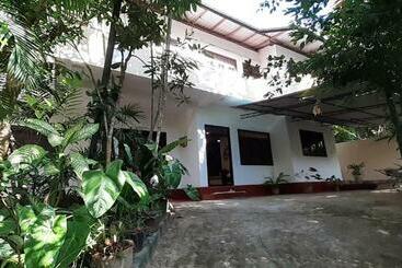 Apartaments turístics Amaya Villa Weligama