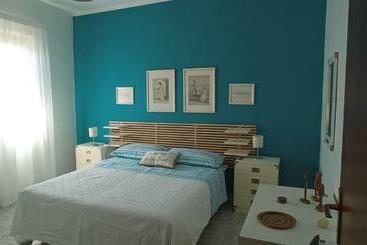 דירות לתיירים Holiday Home Tropicana