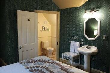 住宿加早餐  The Ludington House