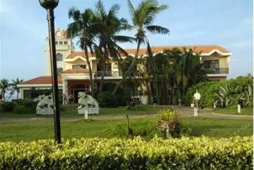 בית מלון כפרי Hainan Noble Yacht Club