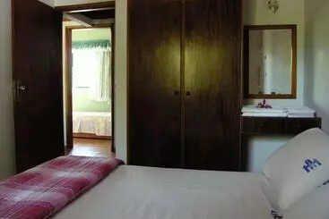 ホテル Holiday House