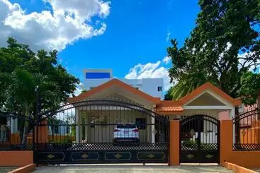 ツーリストアパートメント Casa Corona Plaza