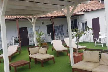 Hotelli Villa Las Flores