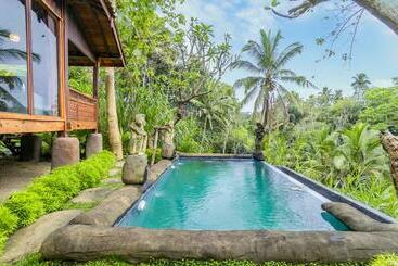 游客公寓 Iyume Villas