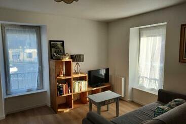 관광객 아파트 Appartement Duplex Très Lumineux En Centre Ville