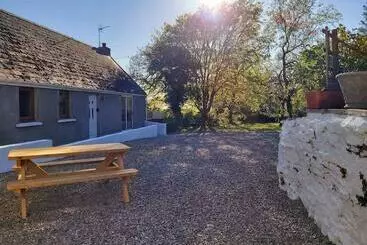 Turistihuoneistot Converted Stables At Peaceful Family Farm Stay