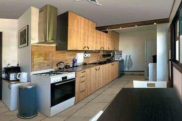 ツーリストアパートメント Reims Saint Remi