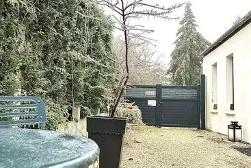 Bed and Breakfast Le Paddock Chambres Et Table D Hôtes