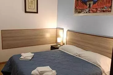 Hotelli Alba Serravalle