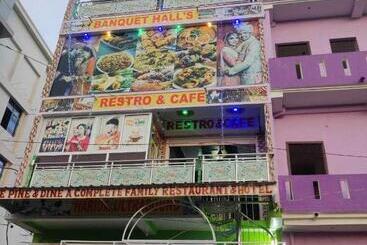 Hotel Oyo 93190 The Pine & Dine