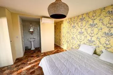 ペンション Deborah   Villa D Exception Avec Chambres D Hôtes