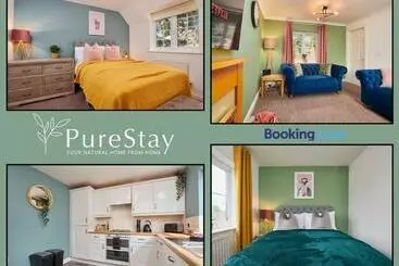 ツーリストアパートメント Stunning 6 Bedroom House In Nantwich With Parking & Free Wi Fi By Purestay Short Lets