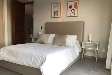 Turistihuoneistot Incredible Apartment 8 Pax Near The Top Beach