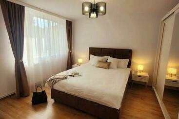 דירות לתיירים Studio Tad House Hunedoara