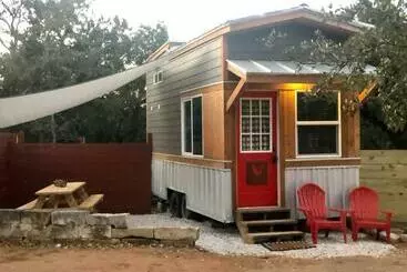 آپارتمان‌های توریست‌ها Fox Tiny Home   The Cabins At Rim Rock